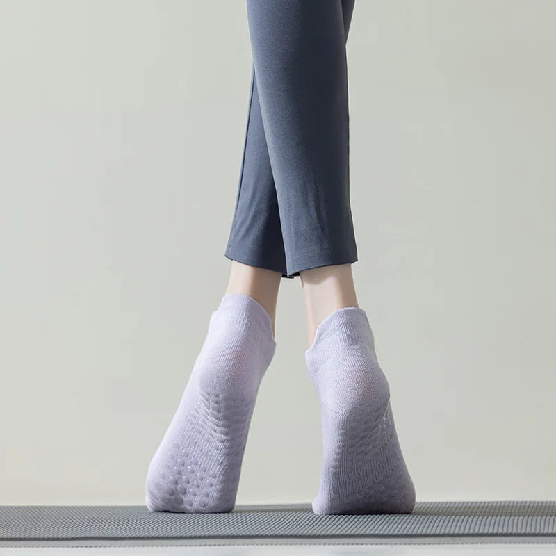 Mesh Breathable Non-Slip Pilates & Yoga Socks – Ultimate Comfort & Grip